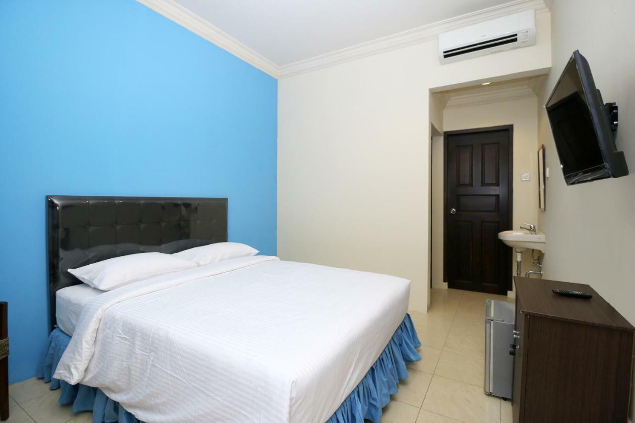Safina Inn Syariah Sekupang Batam Extérieur photo