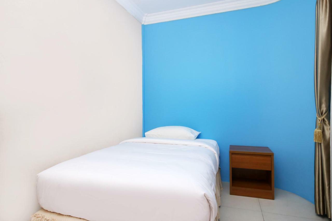 Safina Inn Syariah Sekupang Batam Extérieur photo